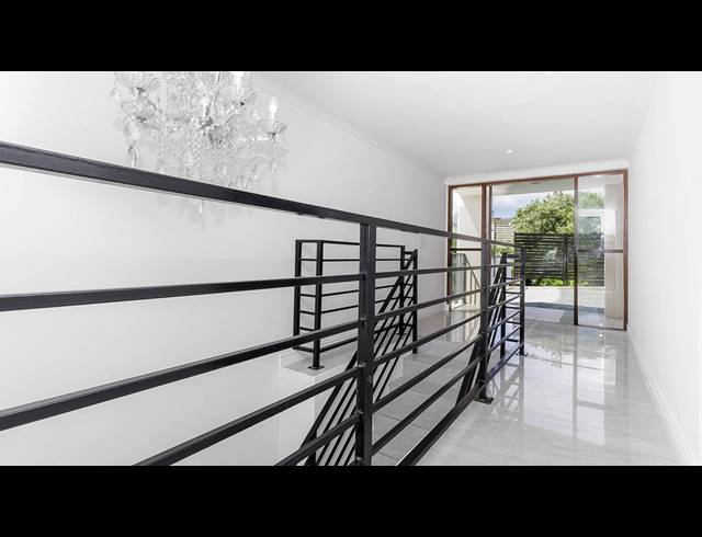 4 BEDROOM HOUSE FOR SALE IN COTSWOLD DOWNS GOLF & COUNTRY ESTATE